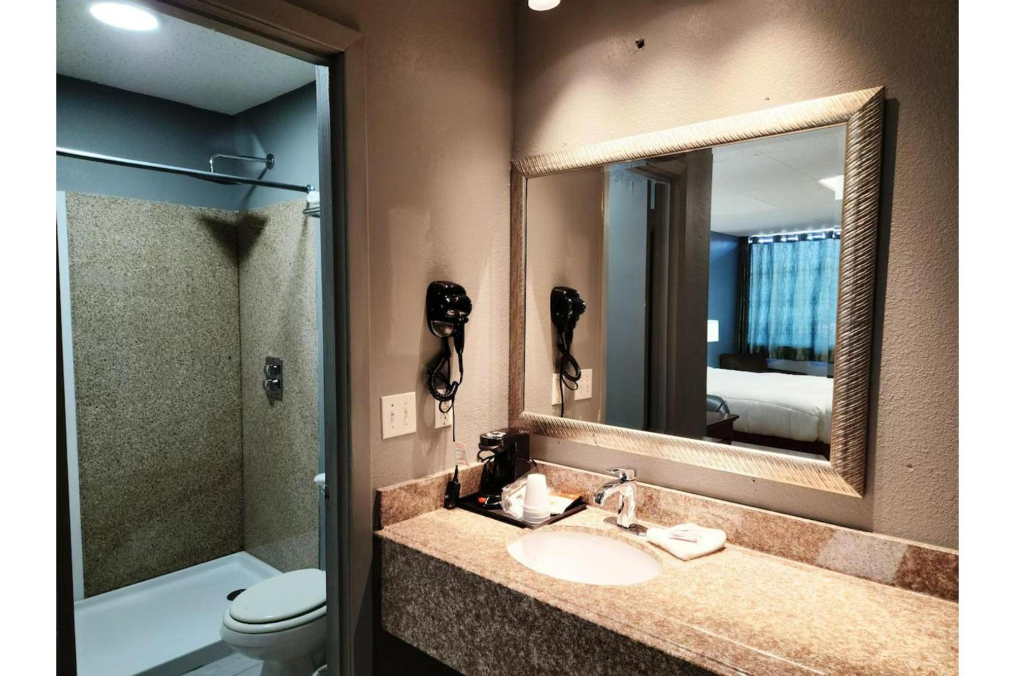 Executive Inn Mena Exterior photo